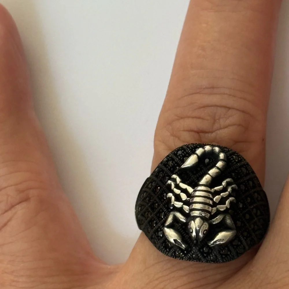 925 Silver scorpion ring with black cz stones